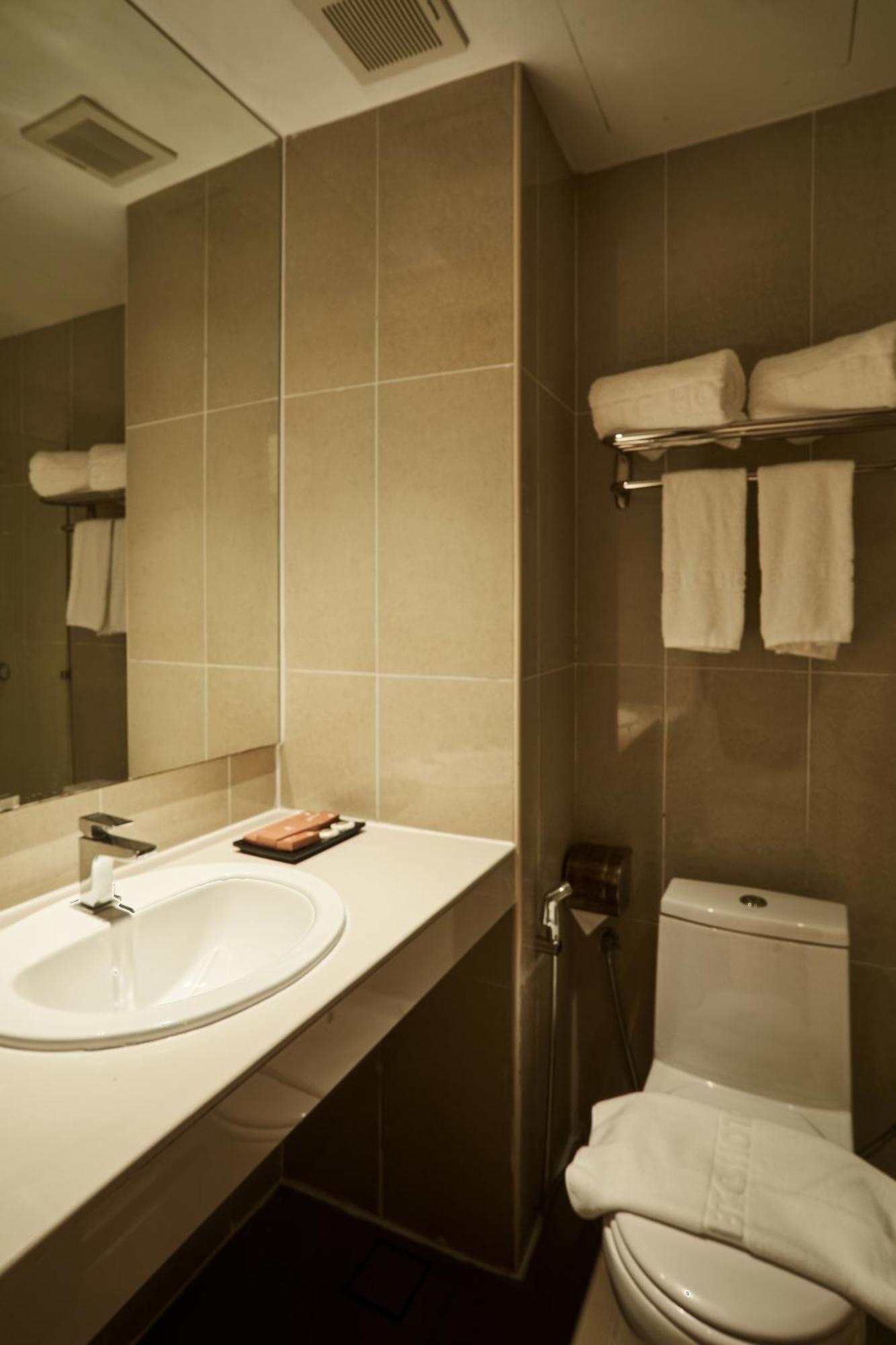 Btc Hotel Malacca エクステリア 写真