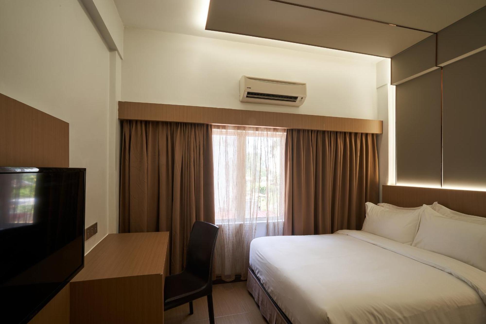 Btc Hotel Malacca エクステリア 写真