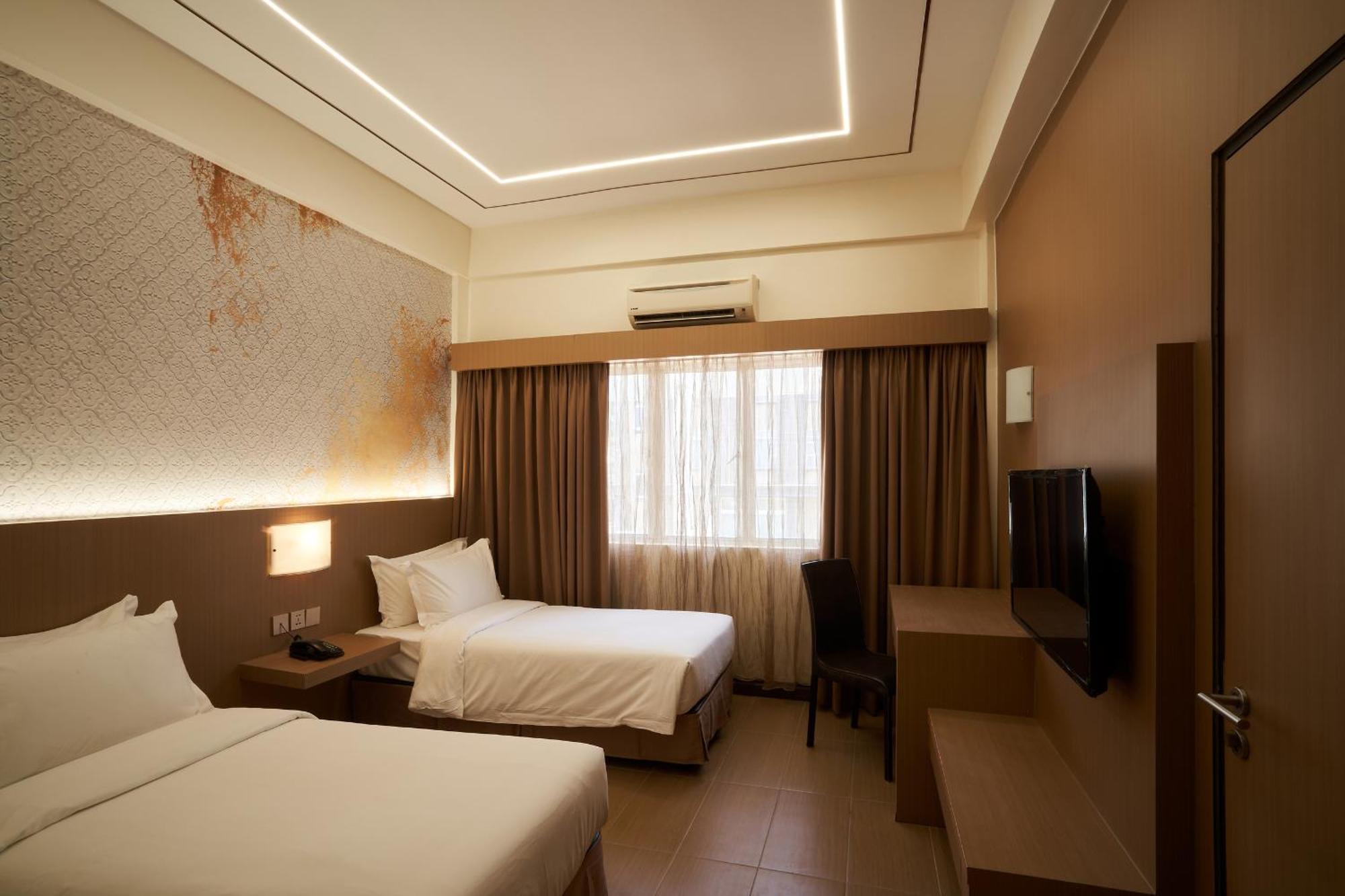 Btc Hotel Malacca エクステリア 写真