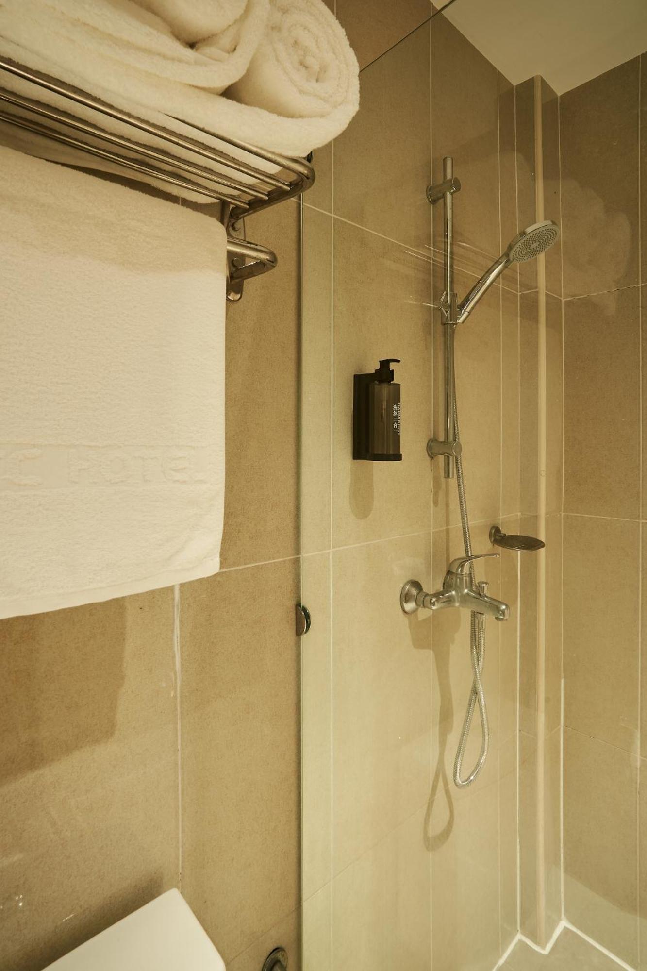 Btc Hotel Malacca エクステリア 写真